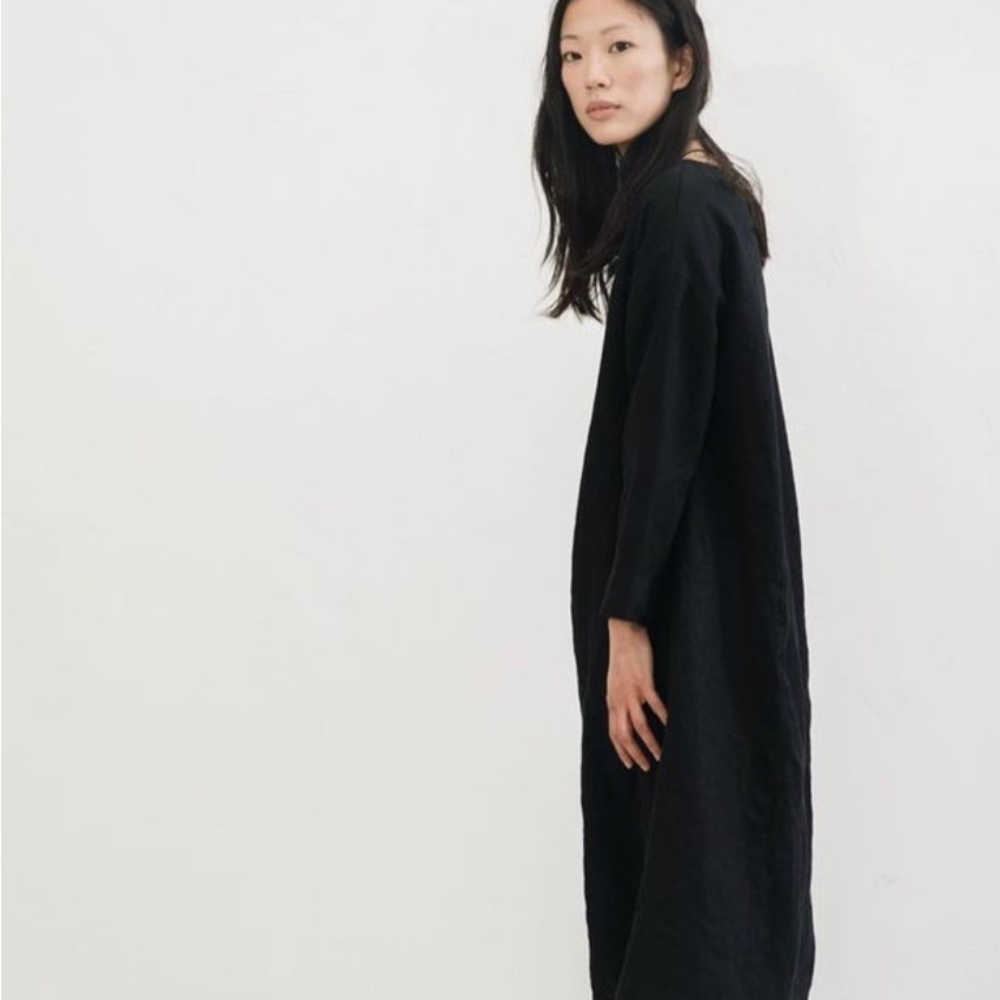 Elizabeth Suzann Midweight 100% Linen Parabola Dress